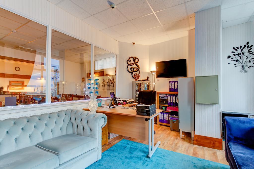 Sutton Park Guest House Блекпул Екстериор снимка