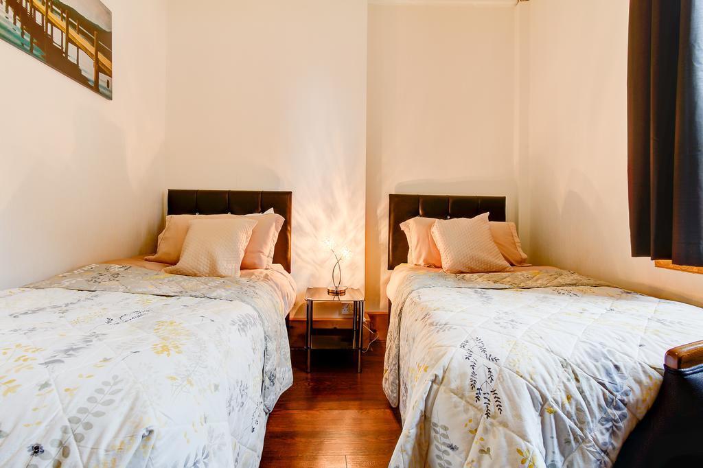 Sutton Park Guest House Блекпул Екстериор снимка