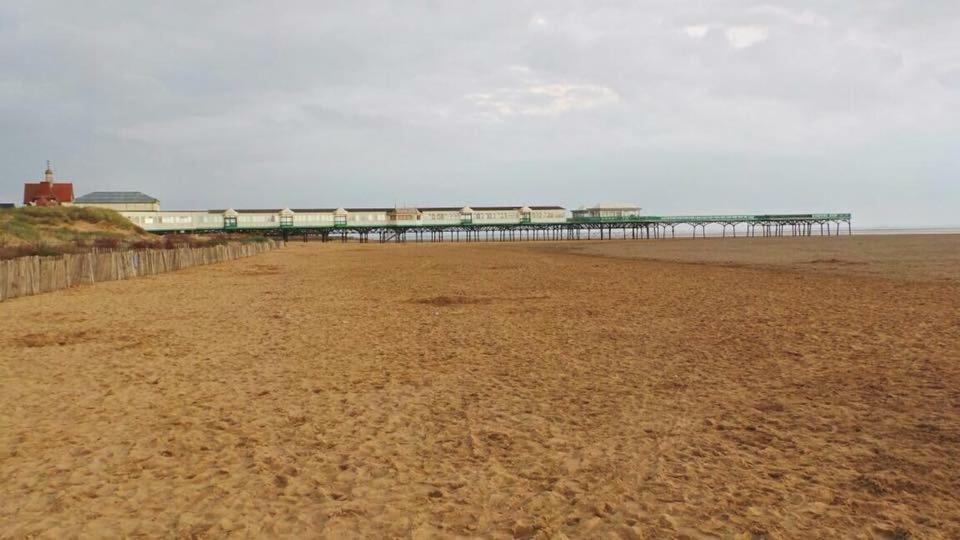 Sutton Park Guest House Блекпул Екстериор снимка